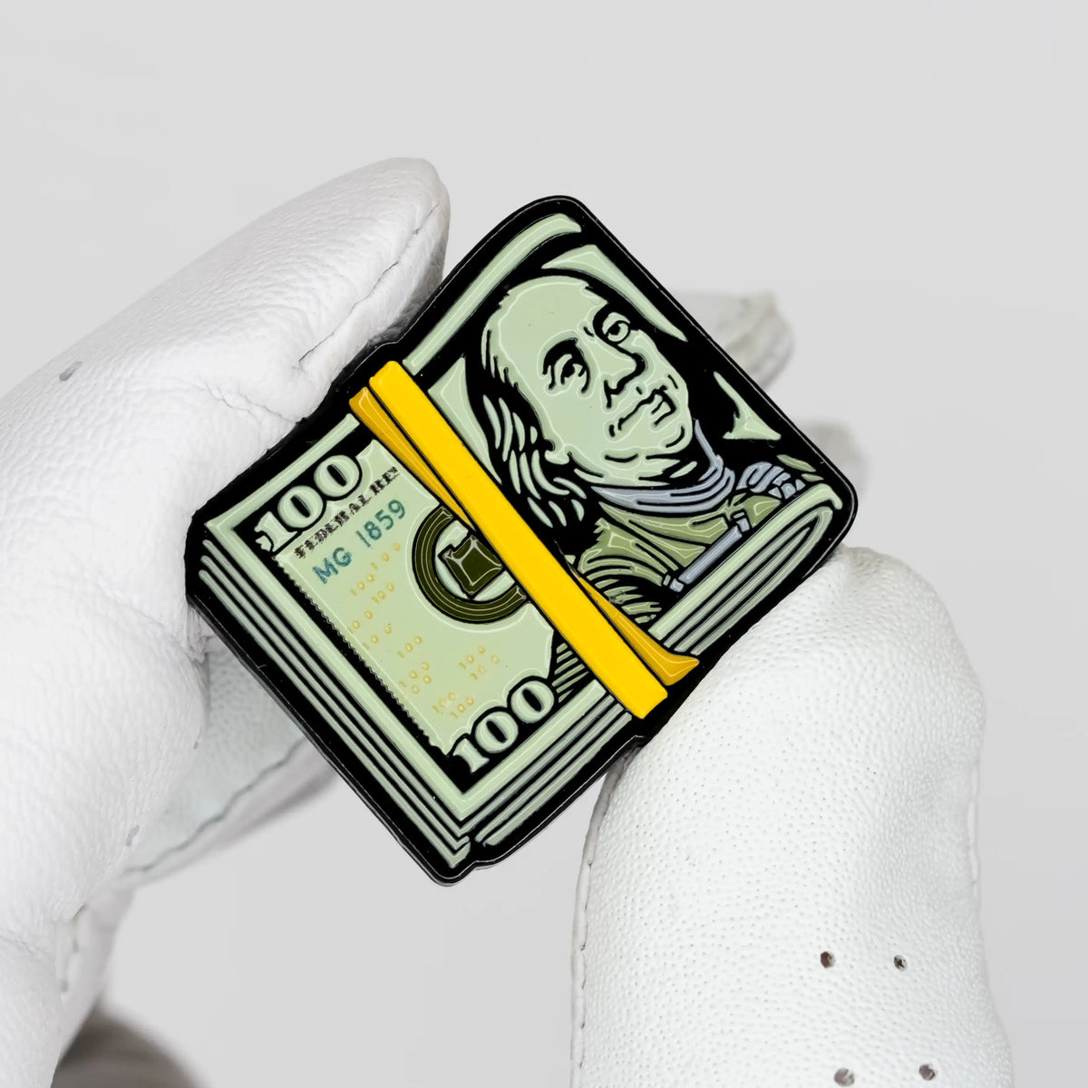 cash stack golf ball marker glove