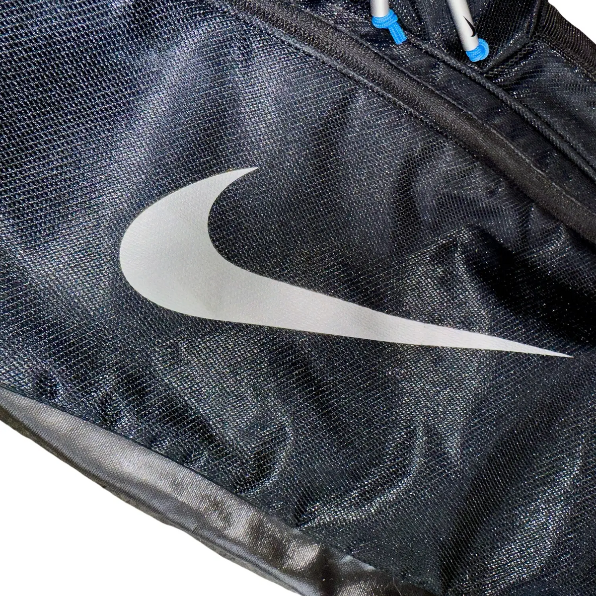 Vintage Nike Sunday Bag close up 1