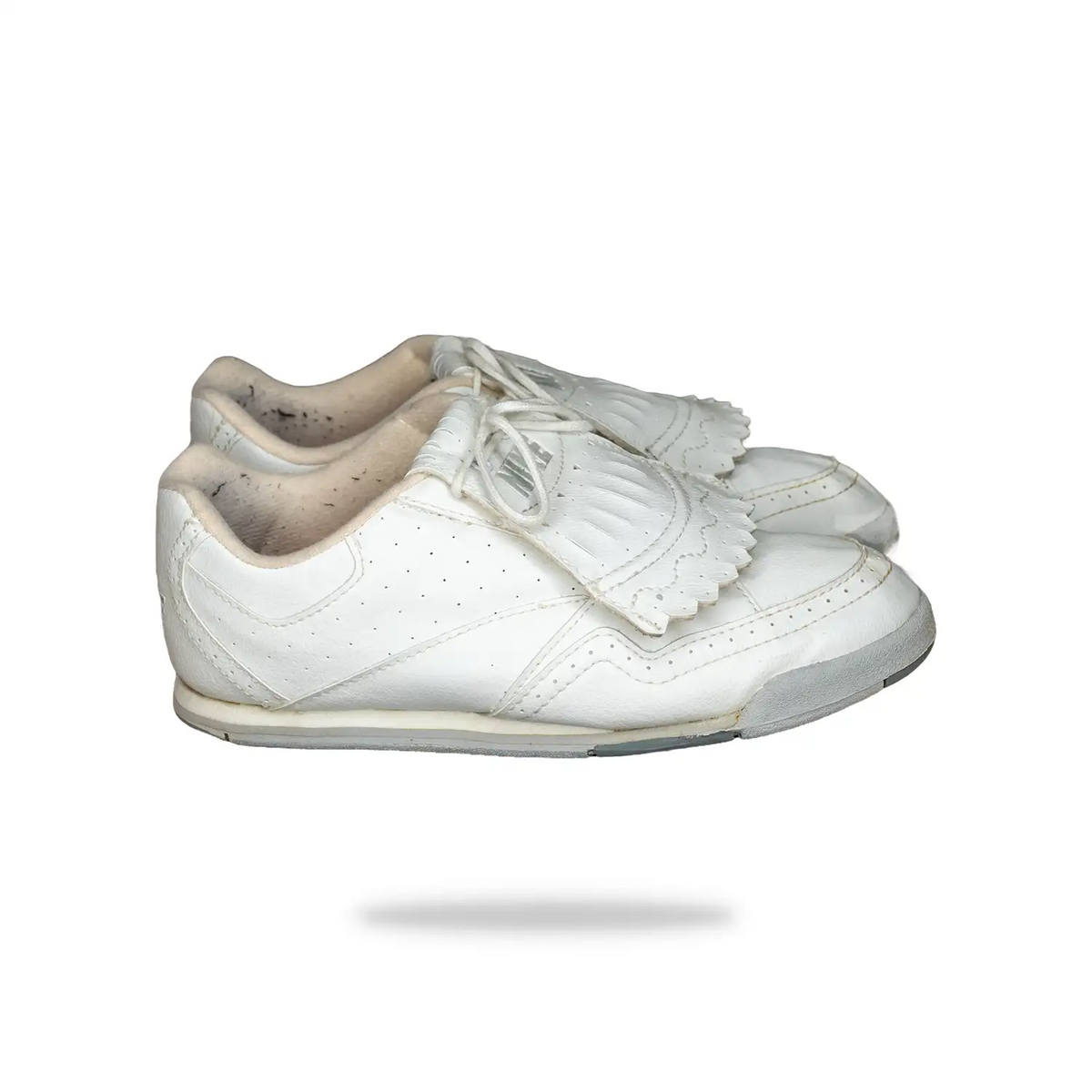Vintage Nike Women&#39;s Golf Spikes side 2