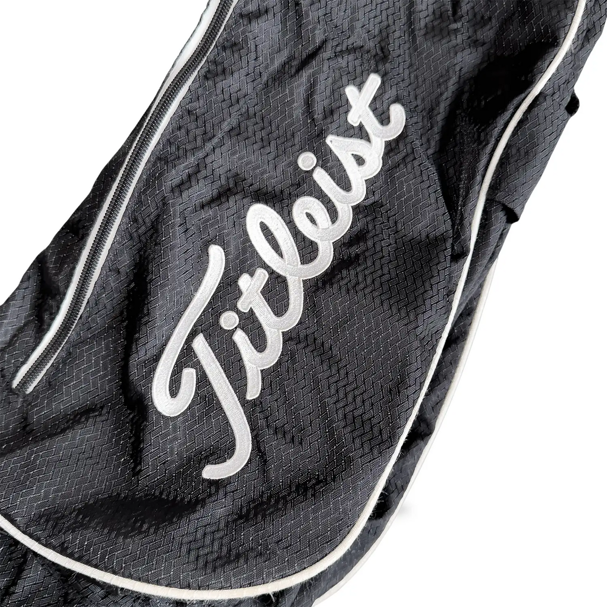 Vintage Titleist Lightweight Golf Bag close up 1