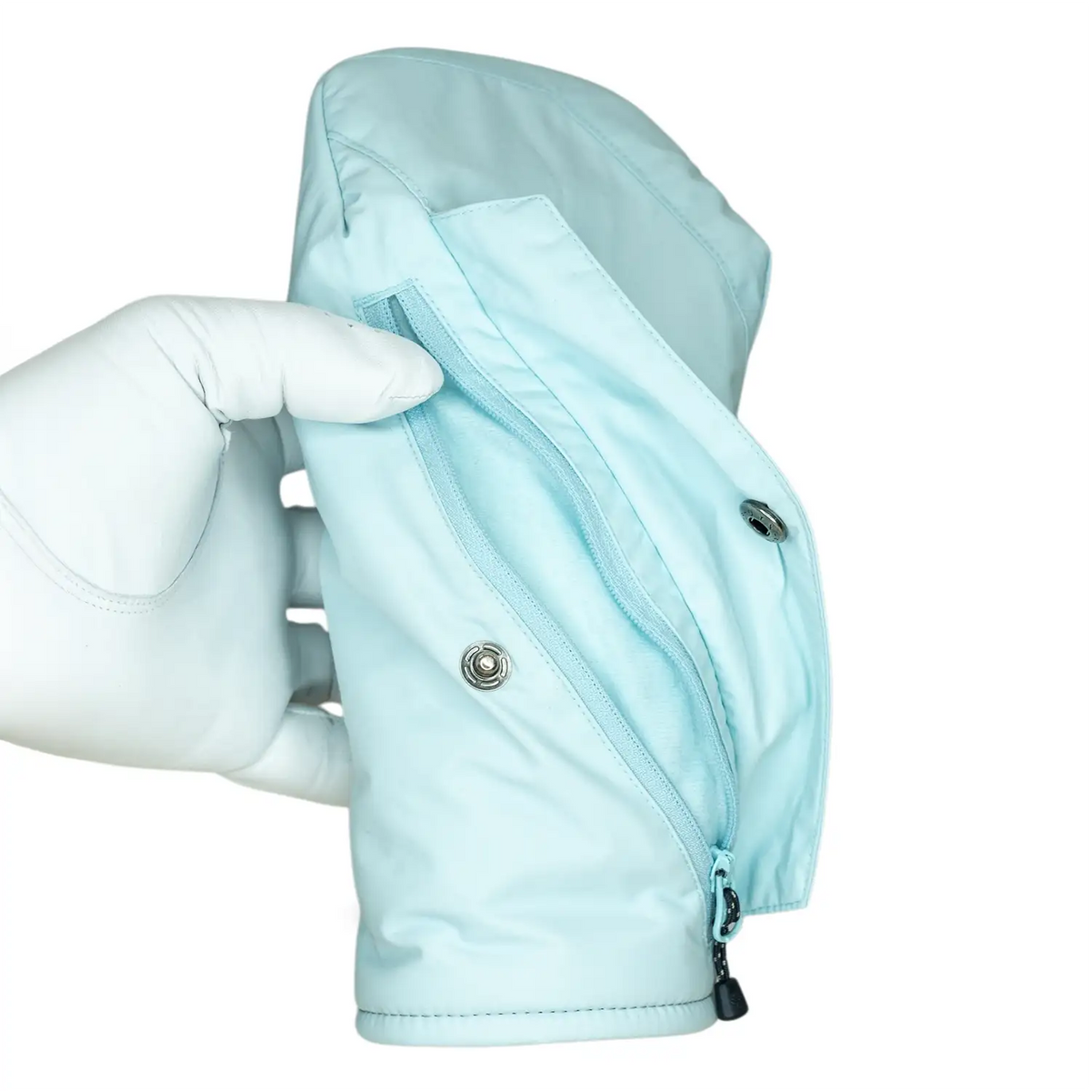 Blue Rain Jacket Pocket Wood Headcover zipper open