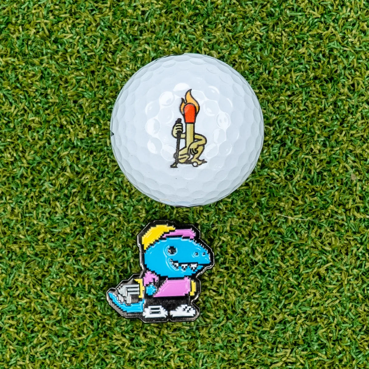 dino golfer 8 bit birdie golf ball marker grass golf ball