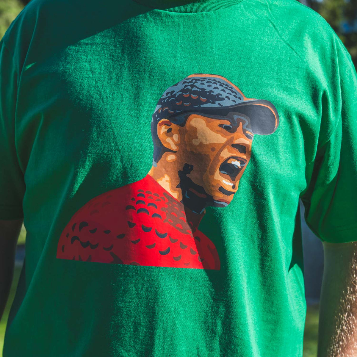 tiger woods roar master augusta green t-shirt graphic close up