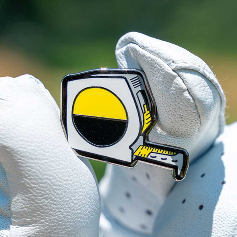 stanley tape measure golf ball marker in glove fingers